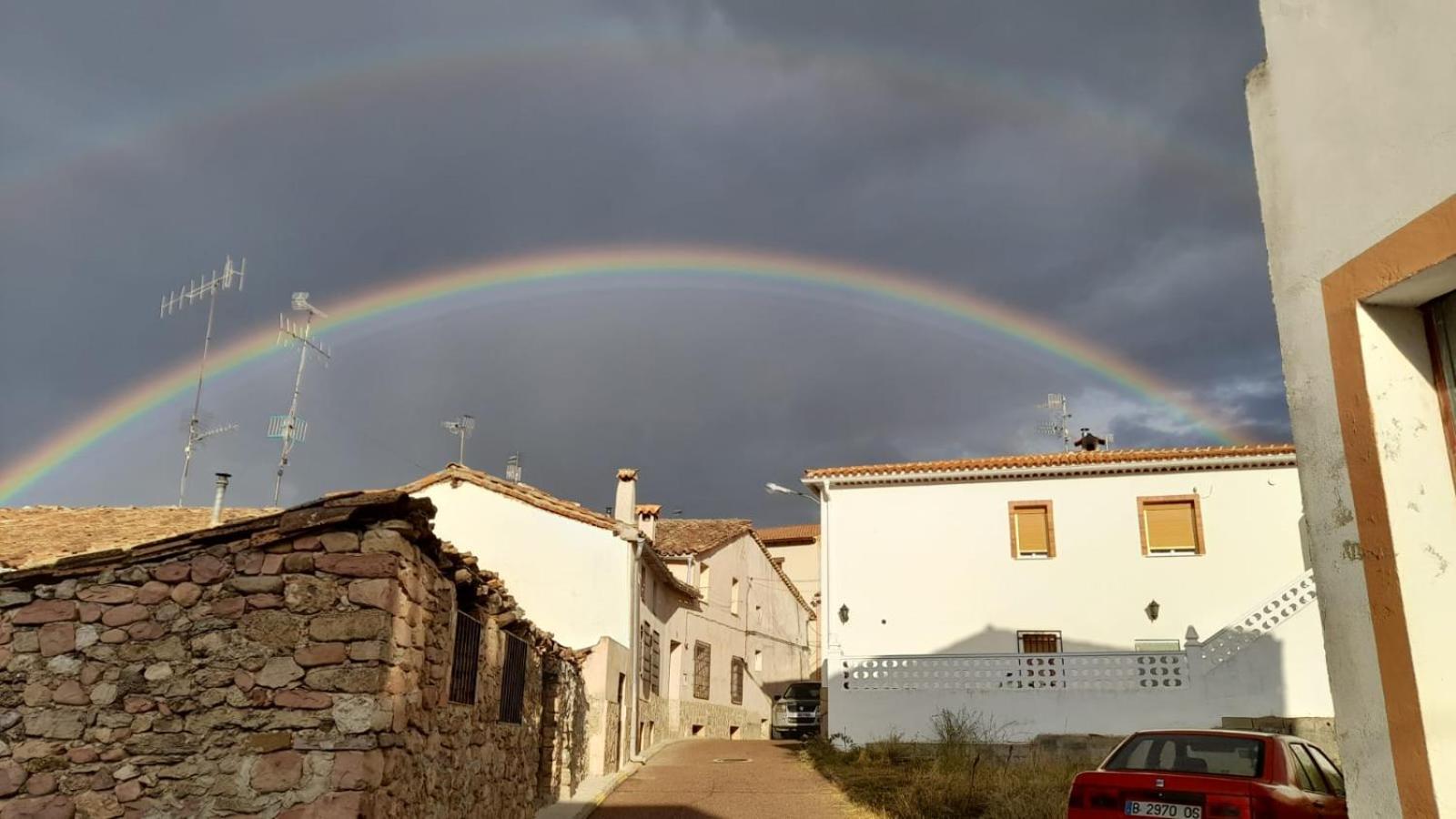 B&B En Valdemoro De La Sierra Exterior photo